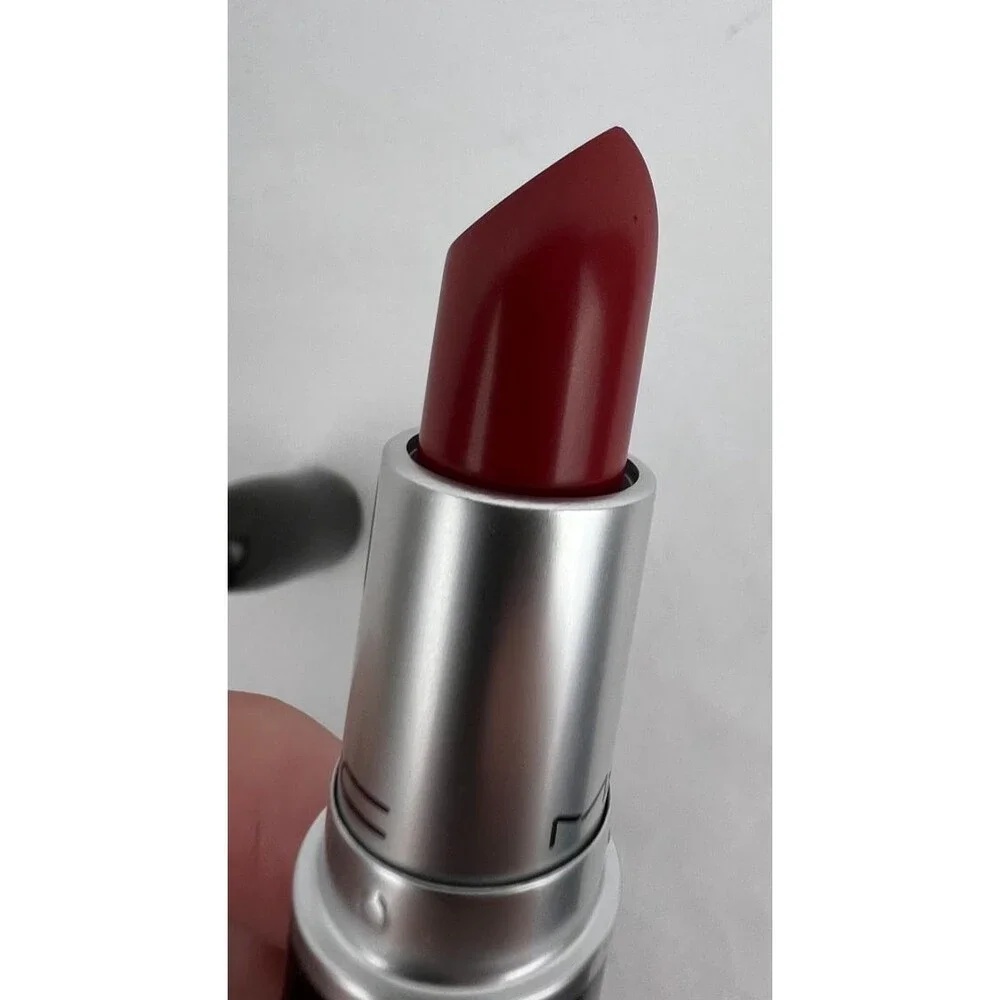 MAC Cremesheen Lipstick 201 BRAVE RED Full Size 3g .1 us oz